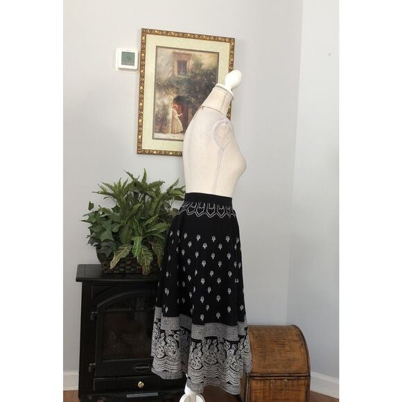 Erica Brooke Women Skirt Black White & Gold Size 36 XXL Cotton 100% Embellished - Picture 6 of 12